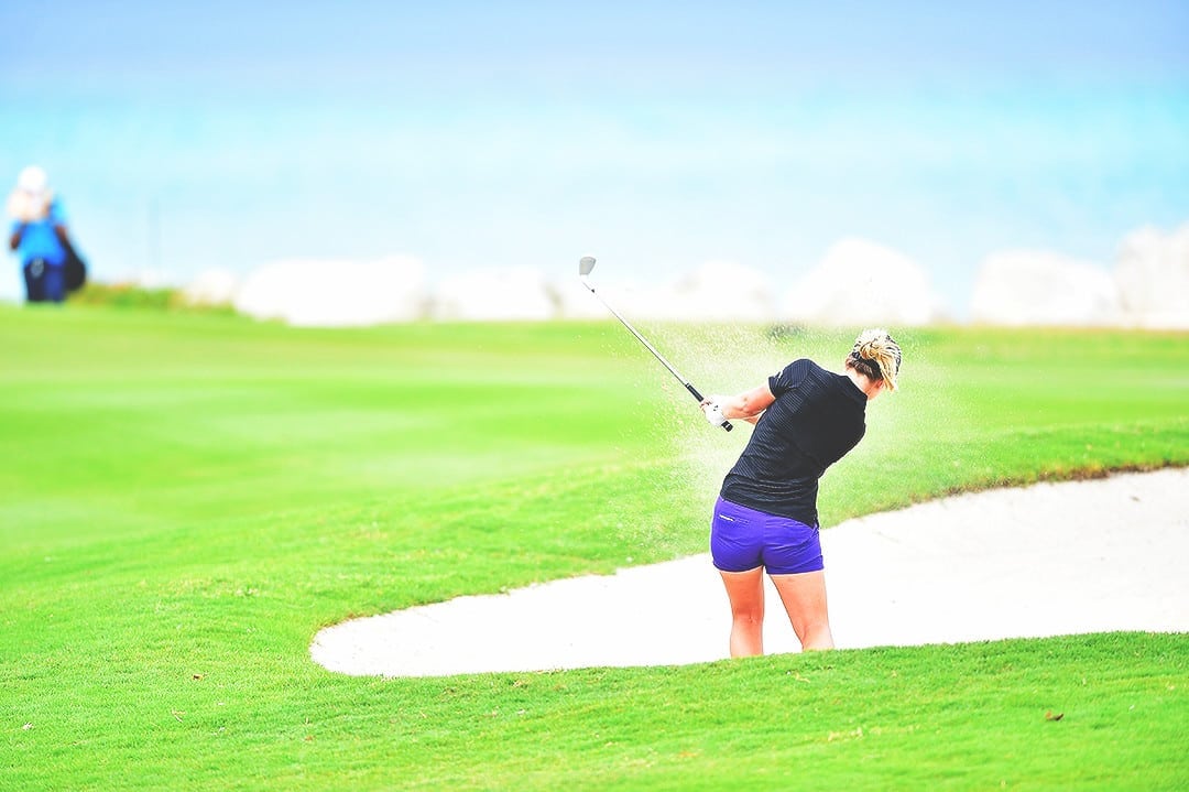 hitting out of the bunker