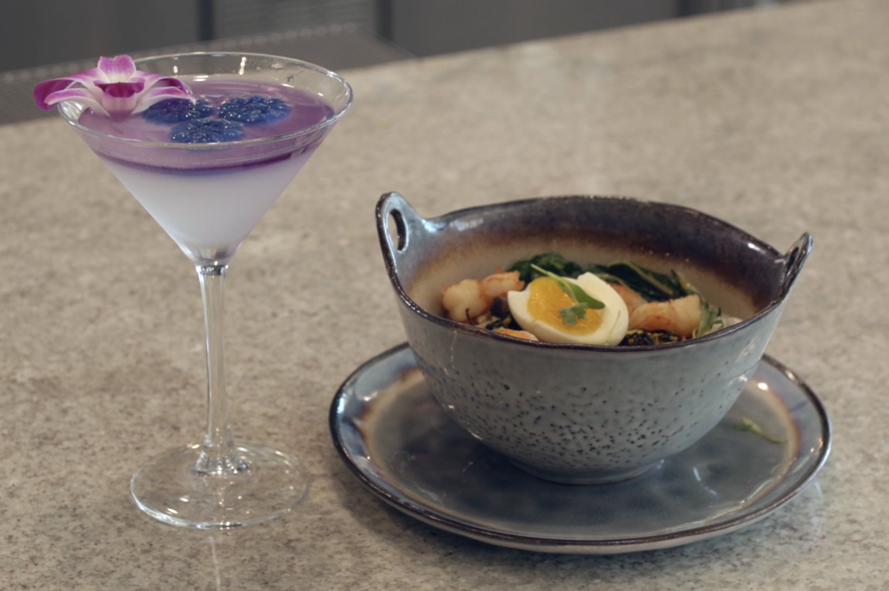 WN191008-Perfect-Pairings-Arbor-Links-Shrimp-Ramen-and-Martini