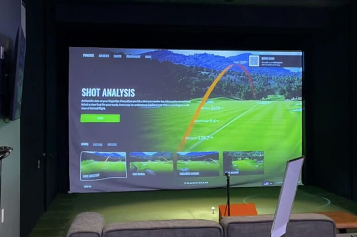 5-Iron-Golf-Simulator-Photo