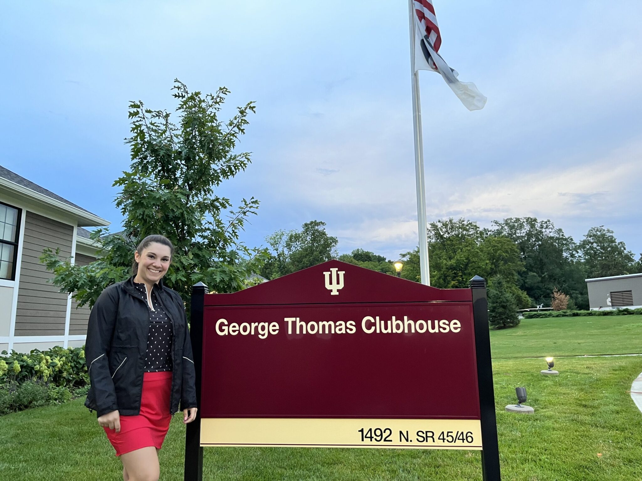Annie with Indiana Golf Course Sign